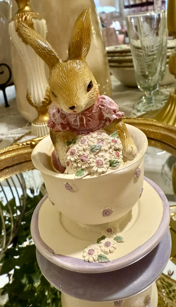 Lapinette dans sa Tasse