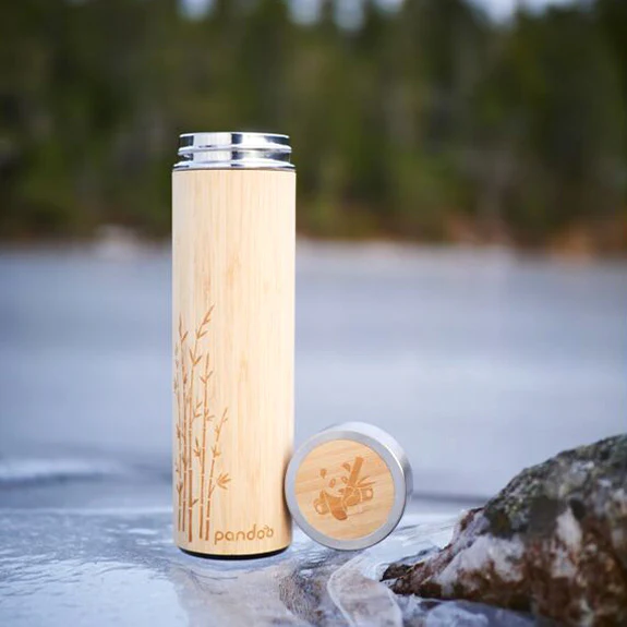 Thermos en inox et bambou FSC® avec passoire à thé - Gourde isotherme à double paroi 480ml Pandoo – Image 4